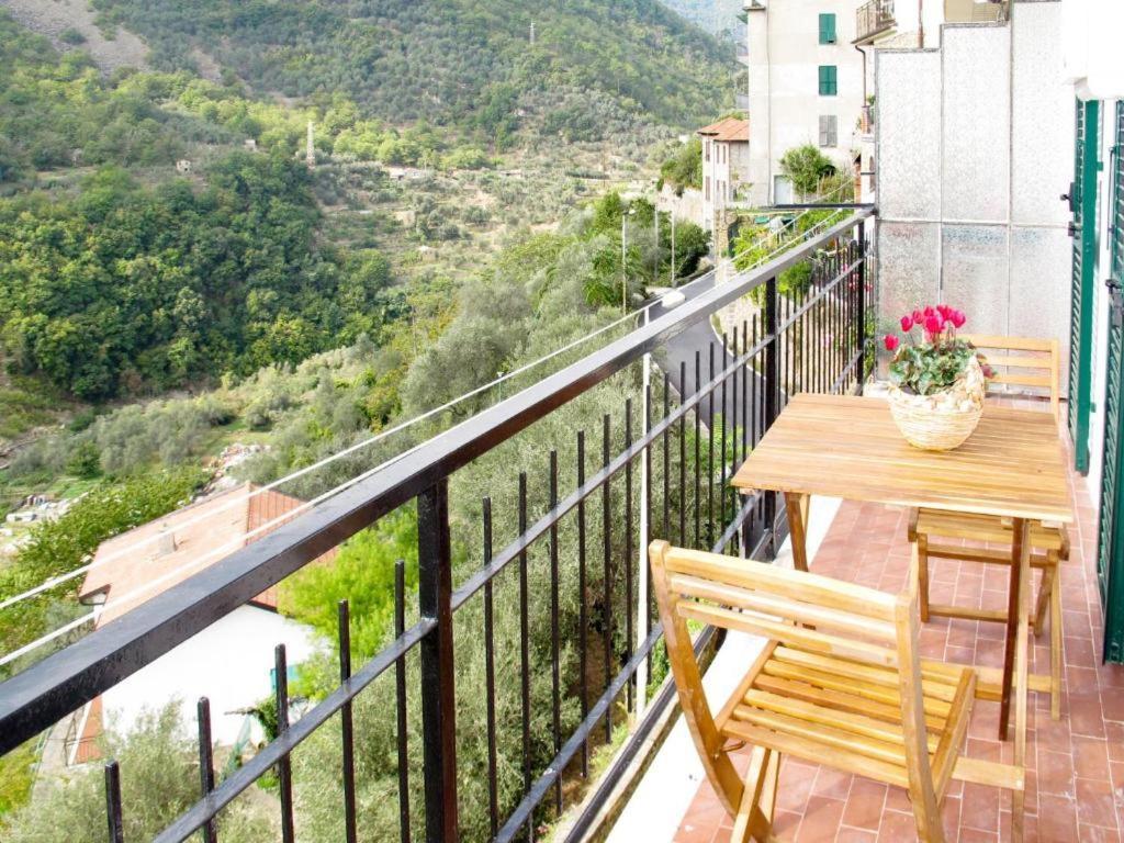 I Cognati Apartment Montalto Ligure ภายนอก รูปภาพ